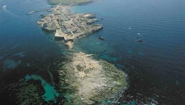 Tabarca Island, an inhabited Marine Reserve paradise