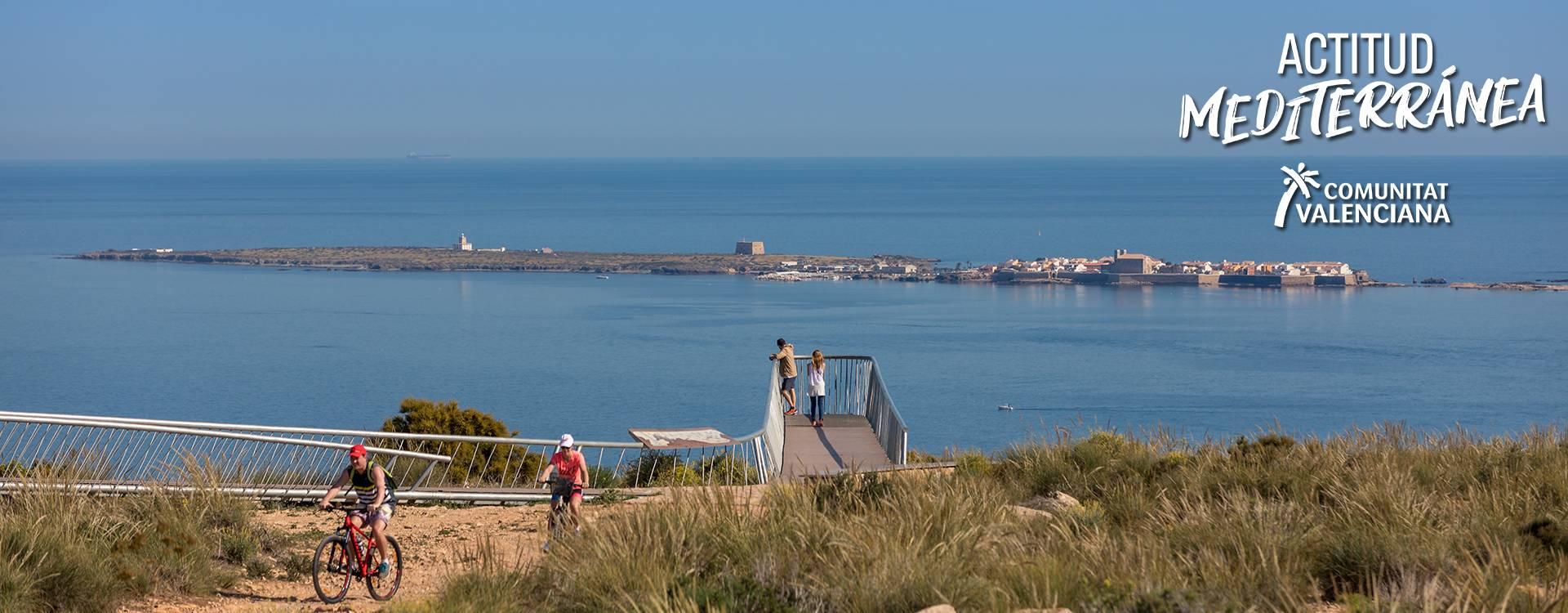 Image of a great route in the Valencian Community through the mountains 	