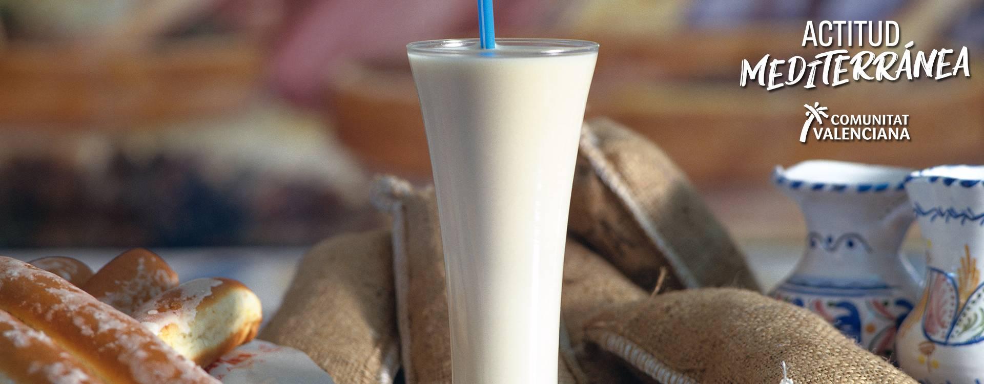 Imagen de horchata con farton